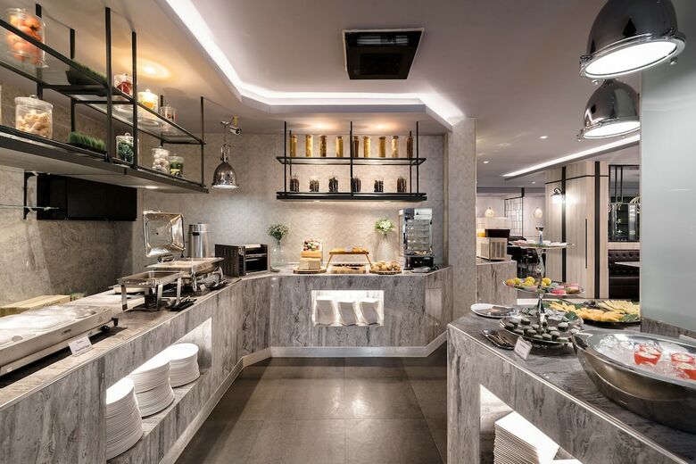 Hinn - Namm Hotel
