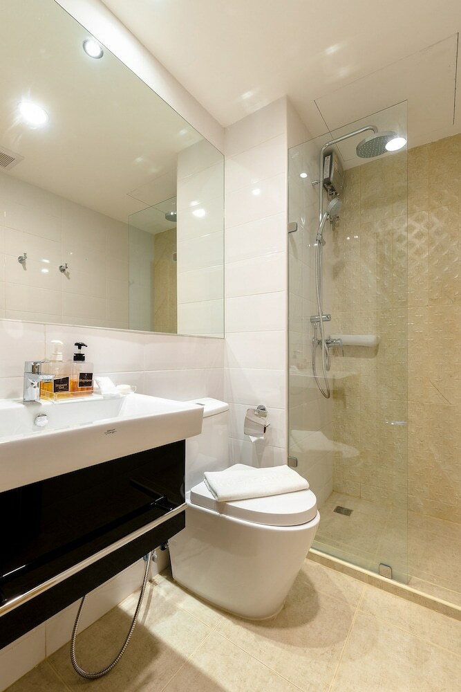 Hinn - Namm Hotel