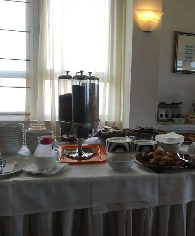 Hotel Sina Astor