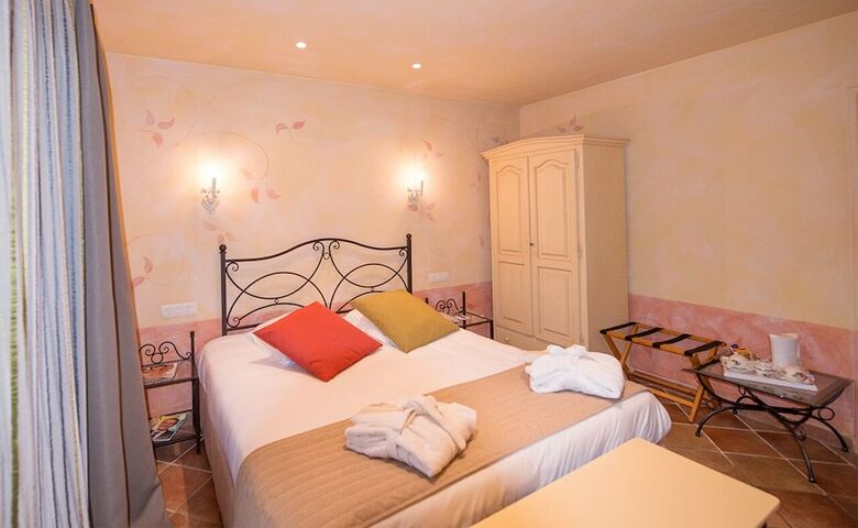 Hotel Castel' Provence