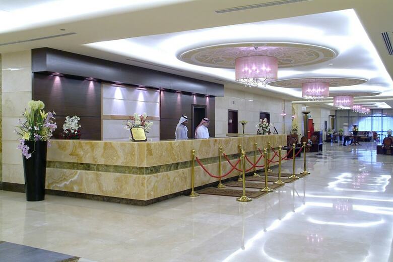 Dar Al Eiman Royal Hotel