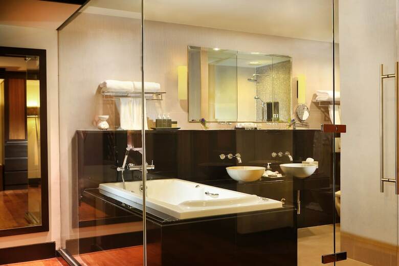 Dusit Thani Laguna Pool Villa