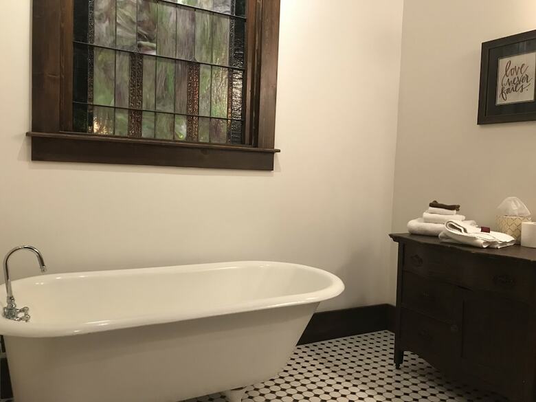 Bed & Breakfast Mcgrady Inn