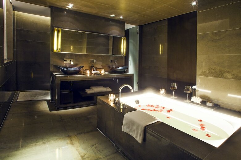 The East Hotel Hangzhou