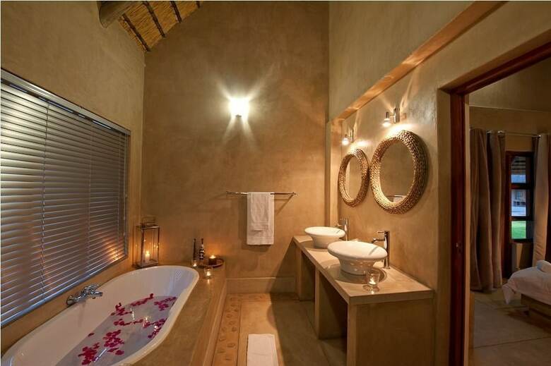 Posada Emanya@etosha Game Lodge