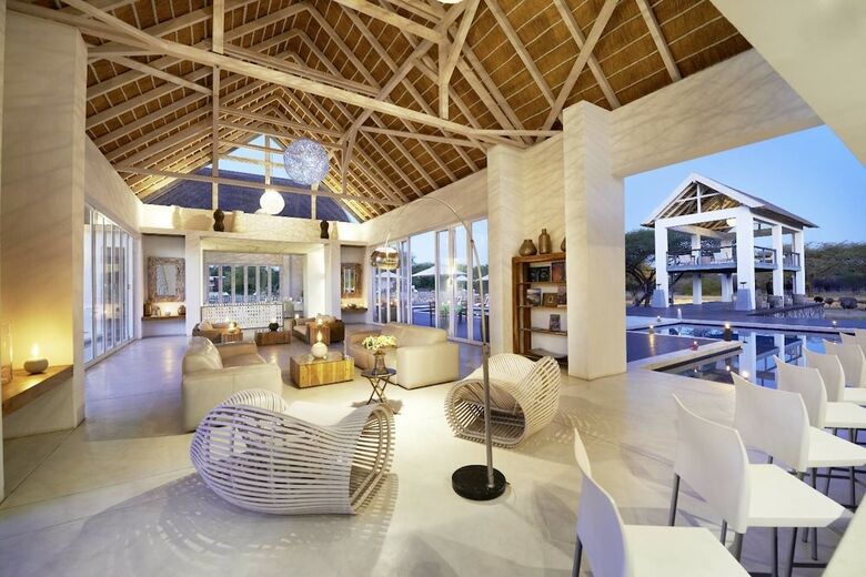 Posada Emanya@etosha Game Lodge