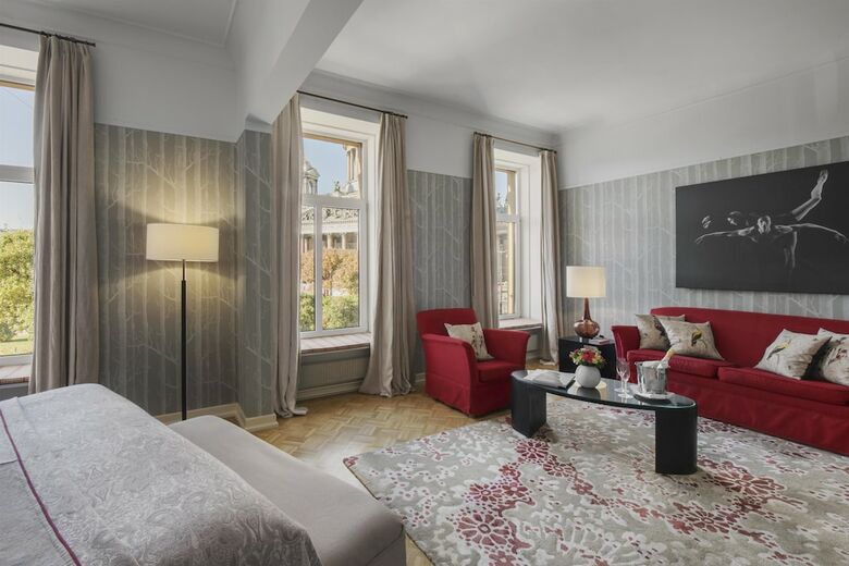 Angleterre Hotel