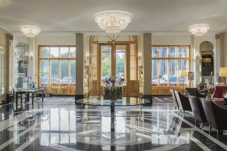 Angleterre Hotel
