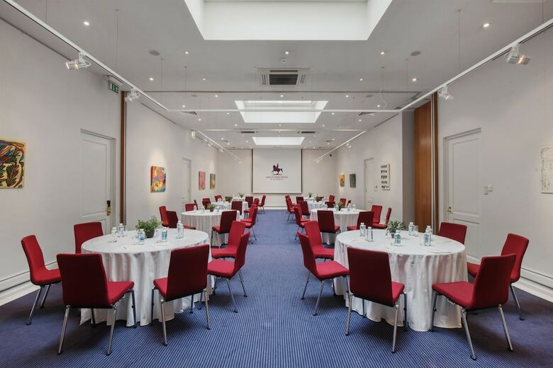 Angleterre Hotel