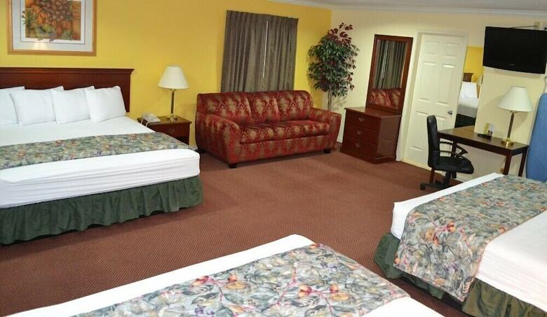 Motel Executive Inn And Suites