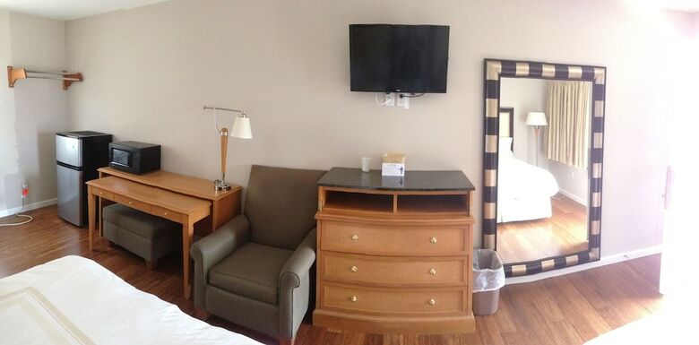 Kings Arms Motel