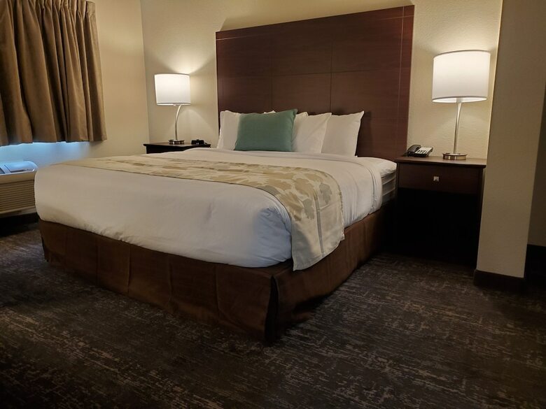 Hotel Hawthorn Suites Oshkosh
