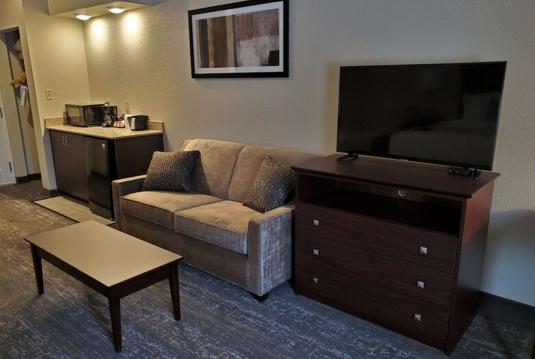 Hotel Hawthorn Suites Oshkosh