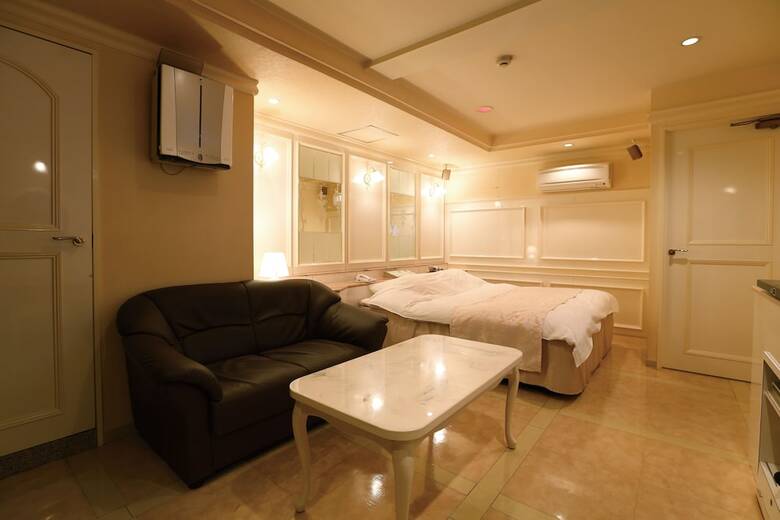 Hotel Fine Garden Sakai - Adults Only