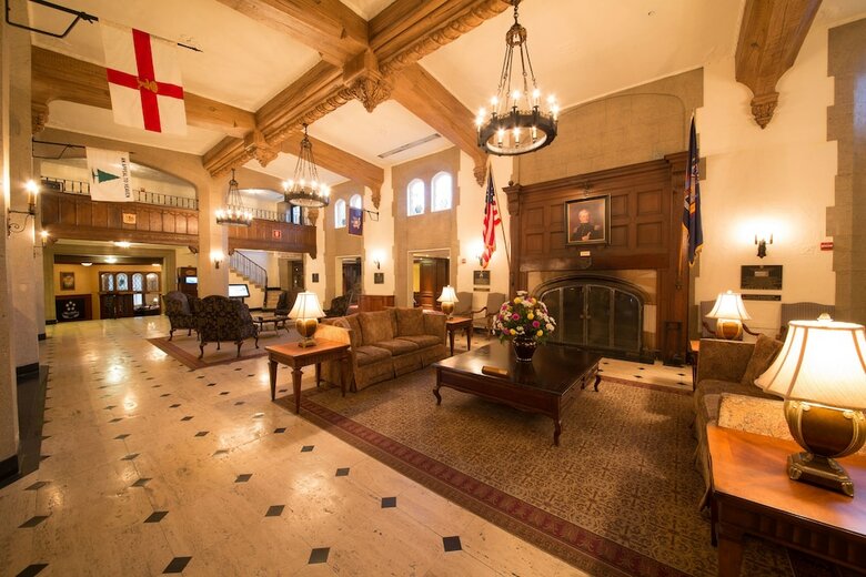 Thayer Hotel