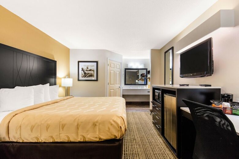 Motel Quality Inn Trussville I-59 Exit 141