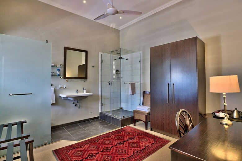 Hotel Underberg House
