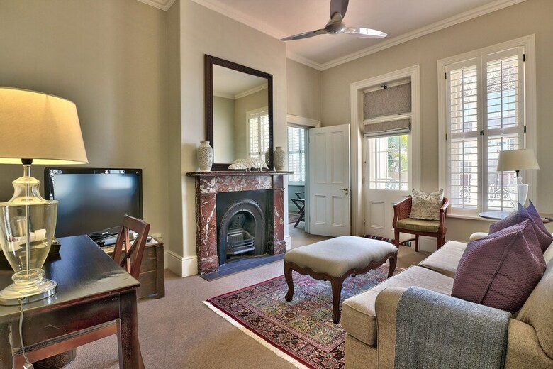 Hotel Underberg House