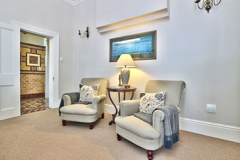Hotel Underberg House