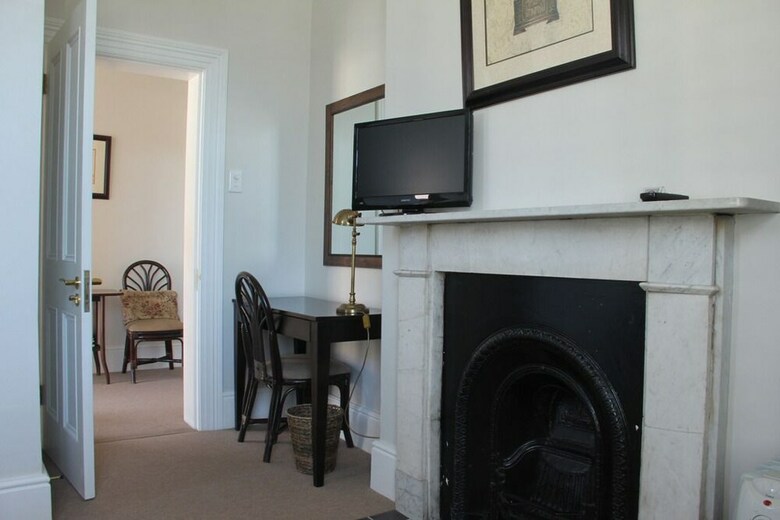 Hotel Underberg House