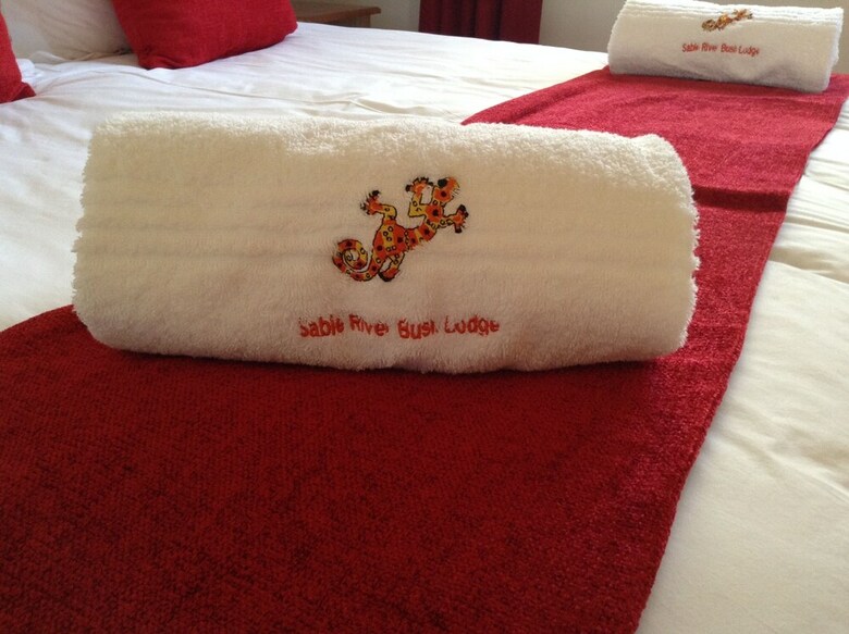 Posada Sabie River Bush Lodge
