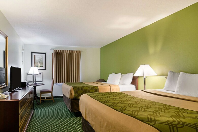 Motel Econo Lodge Hays I-70