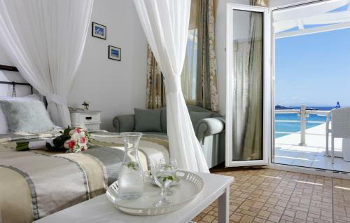Mykonos Palace Beach Hotel