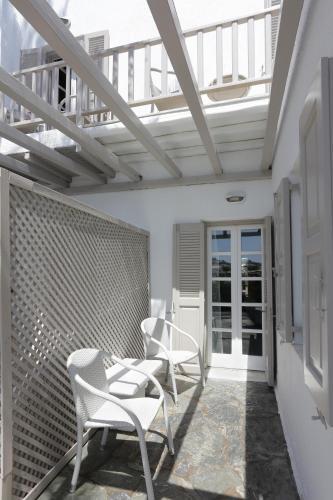 Mykonos Palace Beach Hotel
