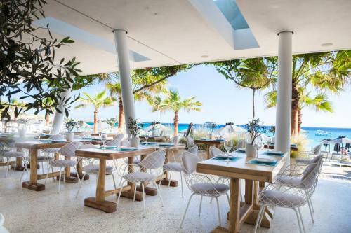 Mykonos Palace Beach Hotel