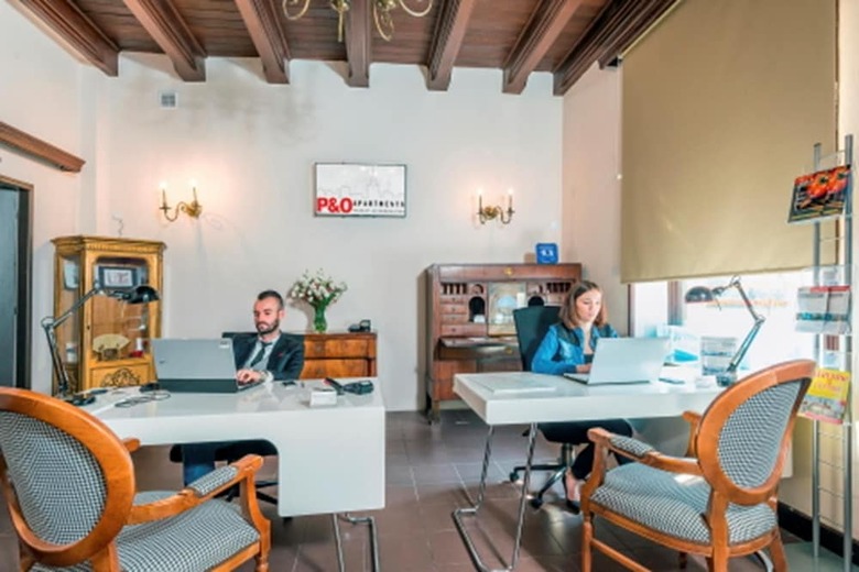 Aparthotel P&o Apartments Old Town