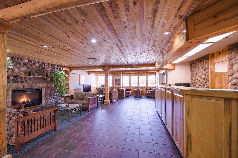 Hotel River Canyon Lodge