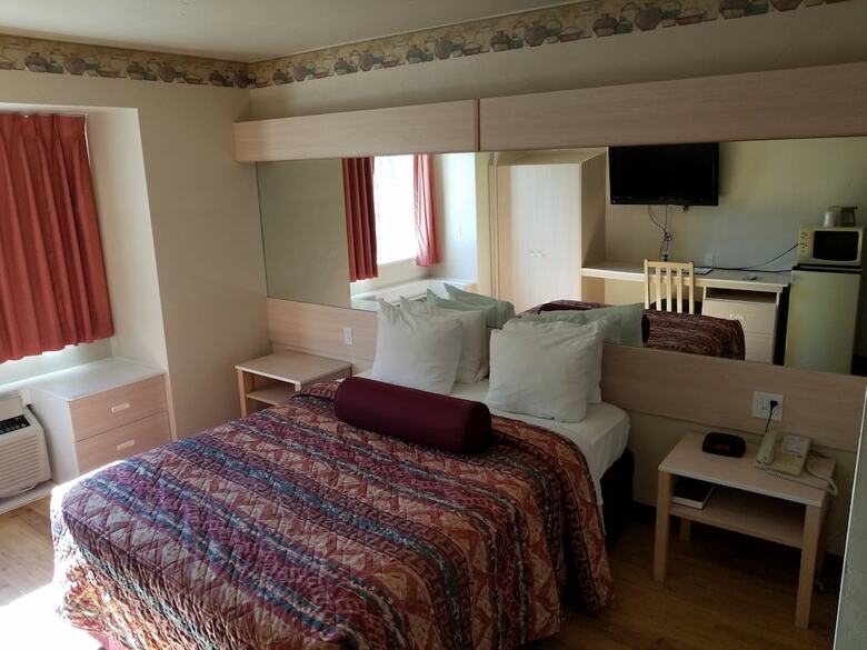 Hotel River Canyon Lodge