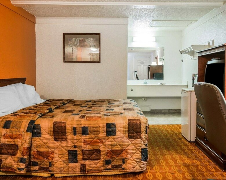 Motel Rodeway Inn Auburn Hills