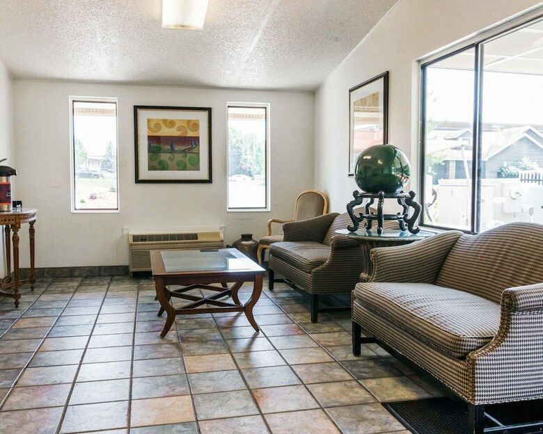 Motel Rodeway Inn Auburn Hills