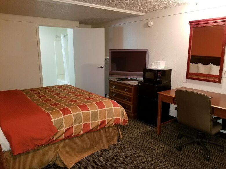 Motel Rodeway Inn Auburn Hills