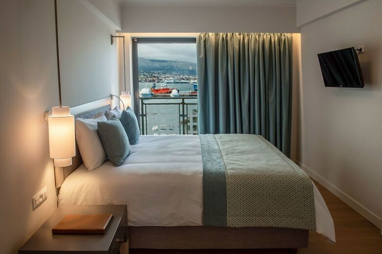 Chios Chandris Hotel