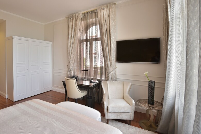 Hotel Amadria Park Milenij