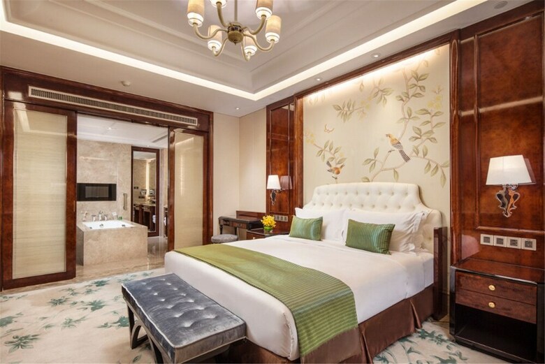 Hotel Ramada Plaza Qiandeng Kunshan