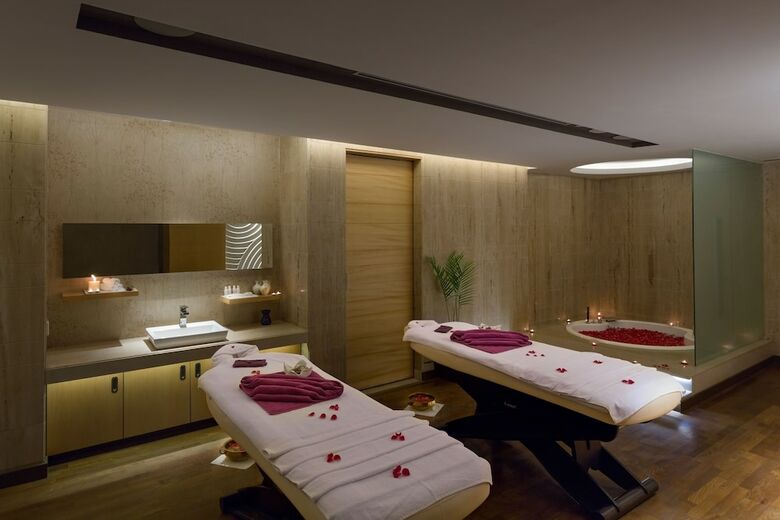 Hotel Crowne Plaza Greater Noida