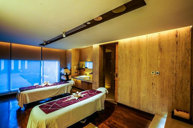 Hotel Crowne Plaza Greater Noida