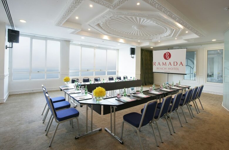 Ramada By Wyndham Beach Hotel Ajman