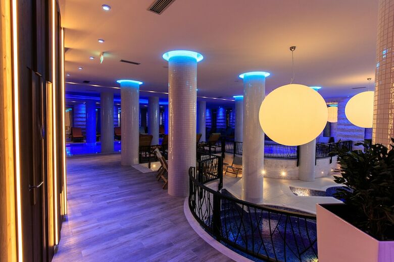 Apart Hotel Kalamper