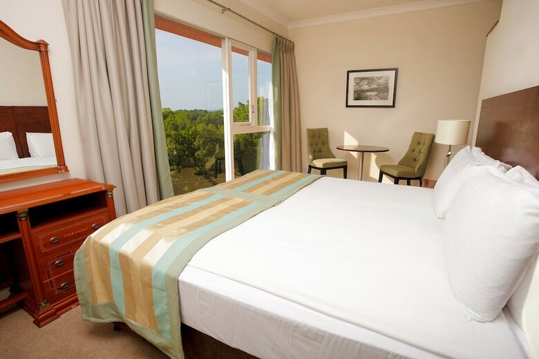 The Royal Hotel And Leisure Centre