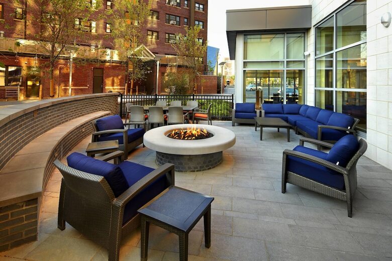 Hotel Courtyard By Marriott Cleveland University Circle