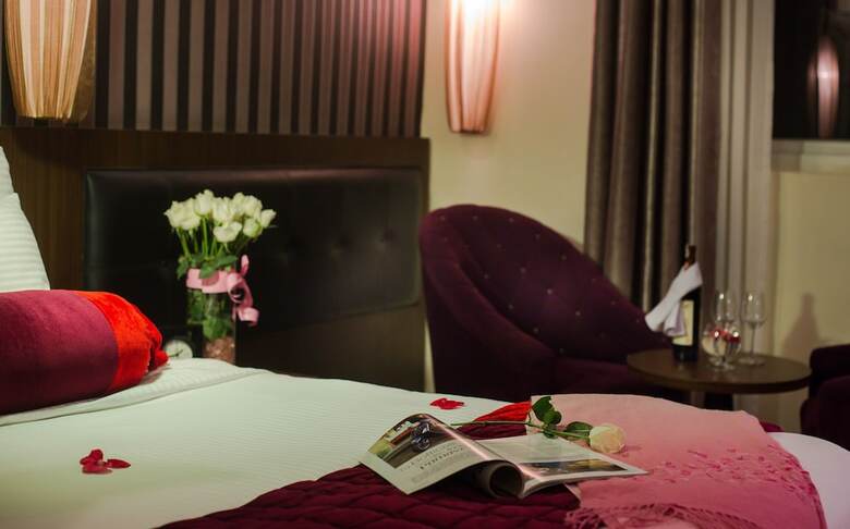 Golden Art Hotel
