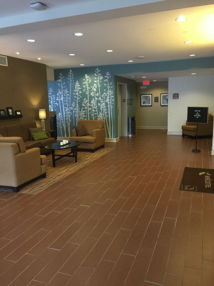 Hotel Sleep Inn & Suites