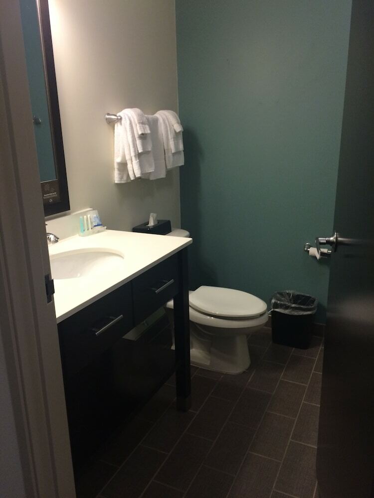 Hotel Sleep Inn & Suites