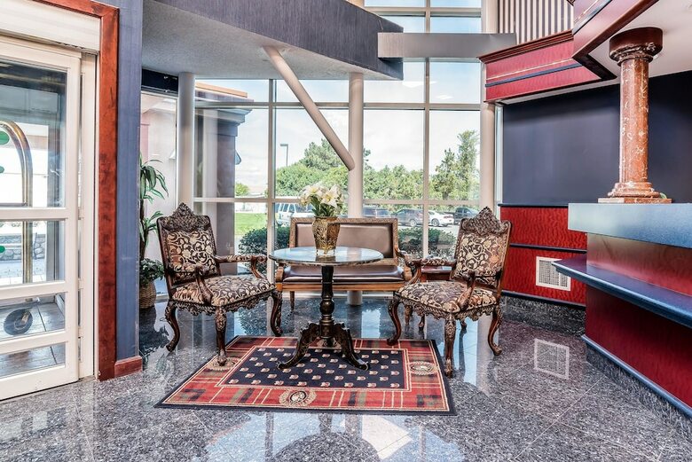 Hotel Quality Inn & Suites Albany Airport