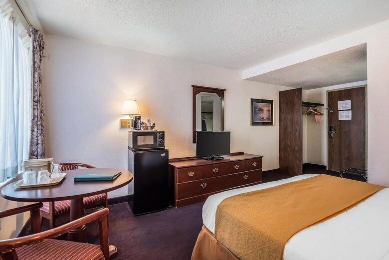 Hotel Quality Inn & Suites Albany Airport