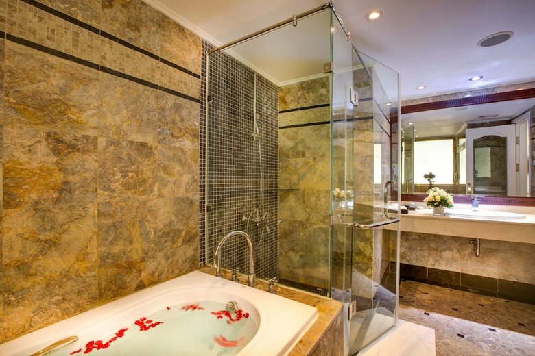 Gondola Hotel & Spa